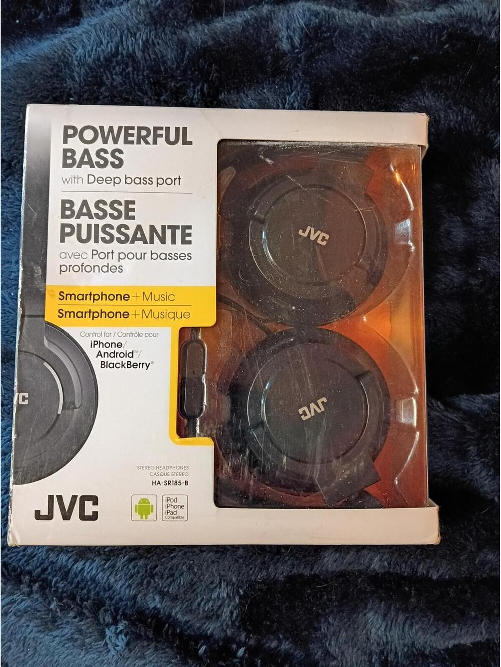 JVC HA-SR185-B Powerful Bass Stereo Headphones with Deep Bass Port